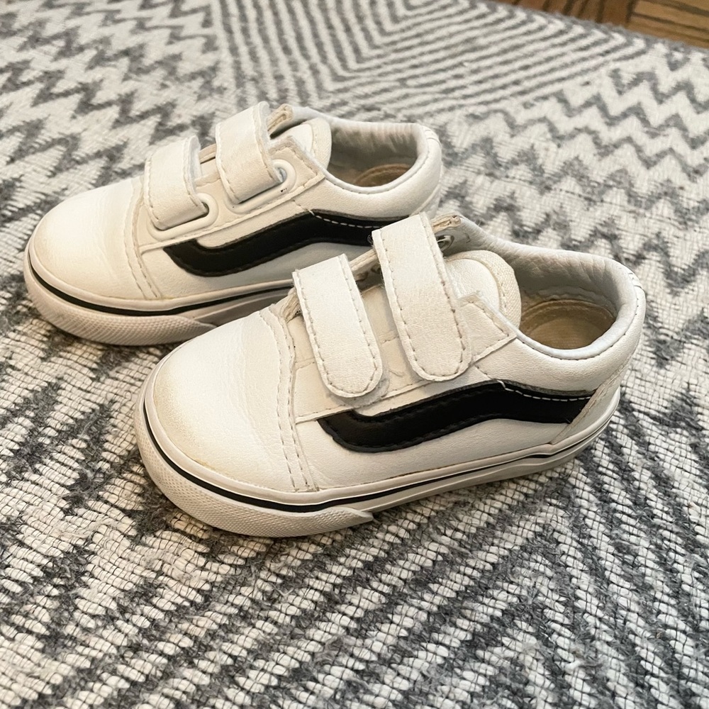 Baby vans shoes size 4.0